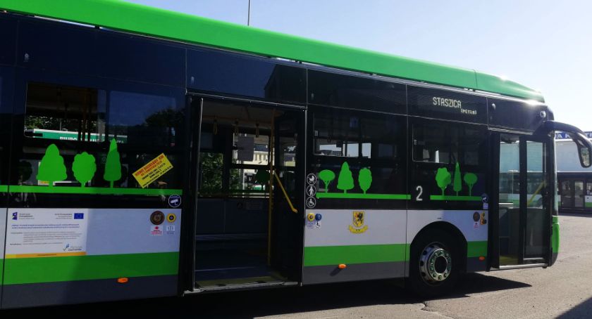 Czytelnik: Pasażerowie niespodziewanie musieli opuścić autobus elektryczny. Doszło do awarii?