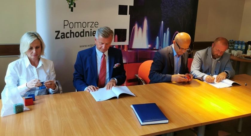 Powiat: Załatwimy sprawy nie wychodząc z domu