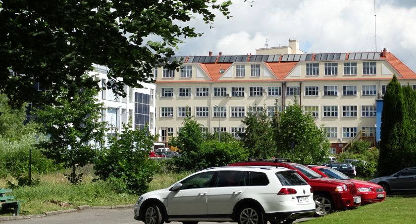 Czy ktoś chce zacząć sprzedawać szpital? Powiat odrzuca miejskie pomysły. „Mogłoby dojść do paraliżu spółki” 