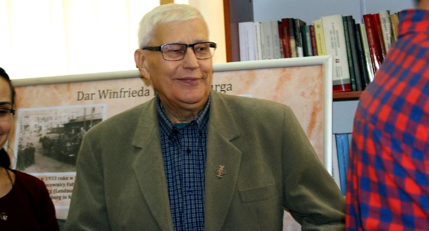 Kazimierz Margol z Krzyżem Oficerskim Orderu Odrodzenia Polski
