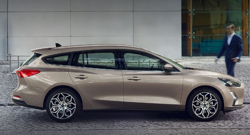 Ford Focus – oryginalne części czy zamienniki?