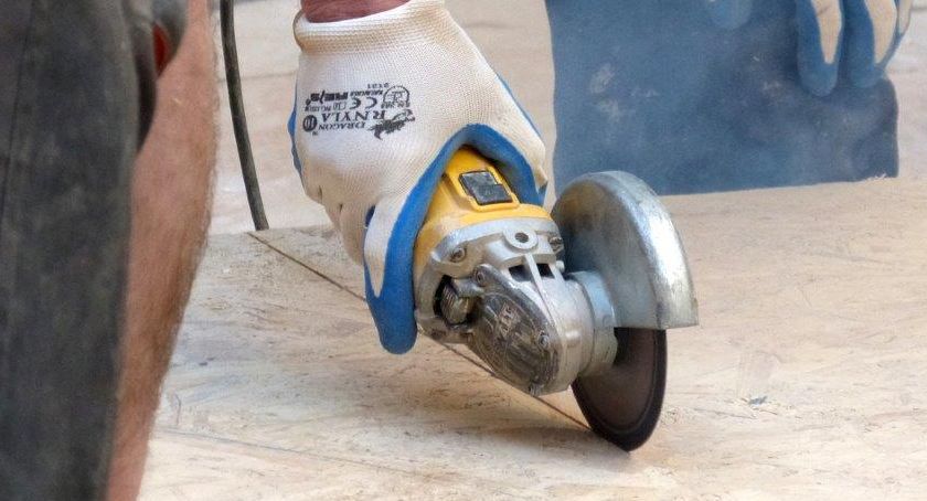 Zrywkarz, instalator, główny księgowy, automatyk. Oferty pracy