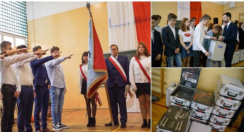 Uczniowie ZST złożyli ślubowanie i dostali po pełnej walizce