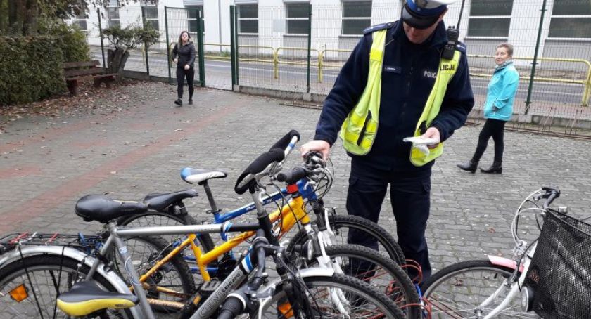 Szczecineccy policjanci kontrolowali rowery. Wszystko z powodu specjalnej okazji