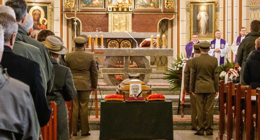 Szczecinek pożegnał Andrzeja Modrzejewskiego