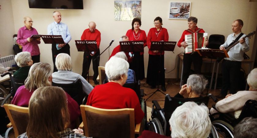 Bell Canto - seniorom