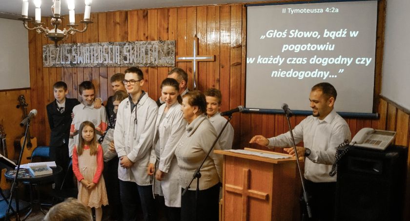 „Kościół to nie budynki, ale prawdziwi ludzie”. Jubileusz Wolnych Chrześcijan w Szczecinku