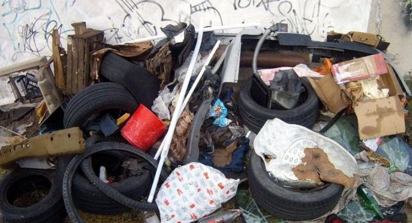 W Szczecinku drożeją śmieci. Jak dużo zapłacimy?