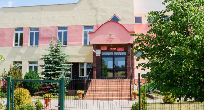 Szkoły podstawowe w Parsęcku i w Gwdzie Wielkiej nie będą zlikwidowane! 