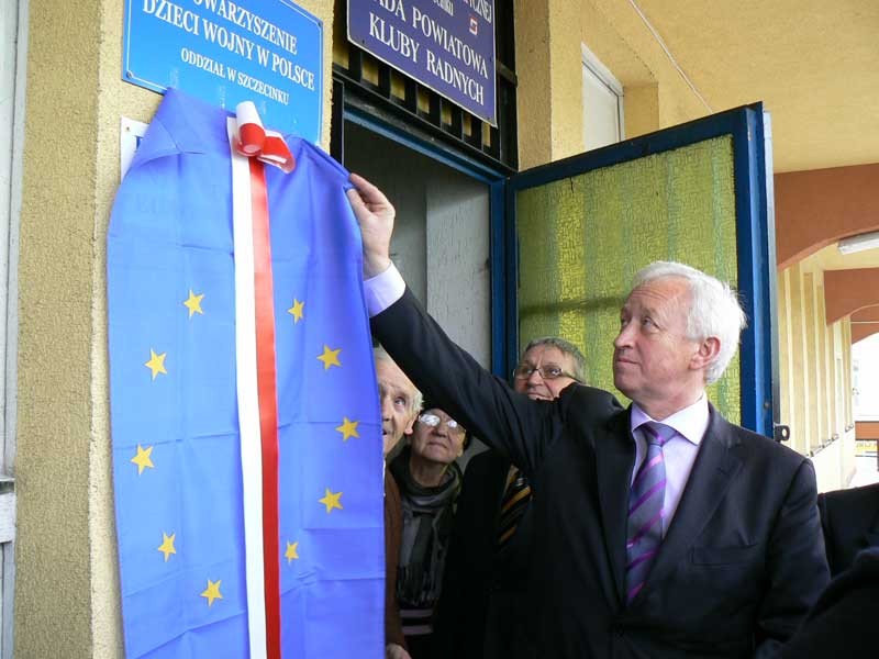 Europoseł w Szczecinku – otworzył biuro poselskie