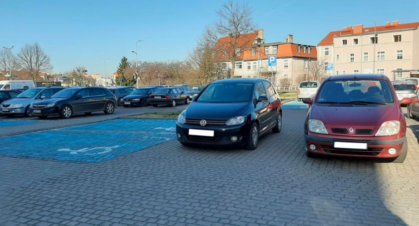 Parkuj z głową! Czytelnik: „Nie przejmują się innymi kierowcami”