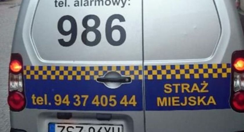 Chciał spalić płyty wiórowe. Interweniowali szczecineccy strażnicy