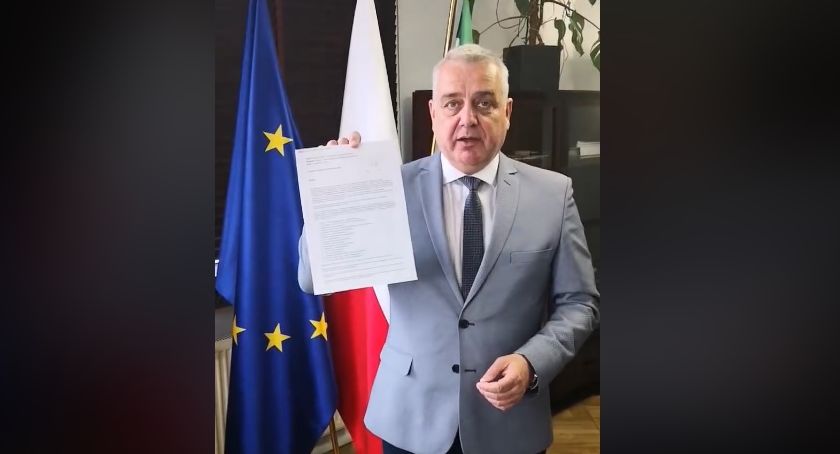 Burmistrz Rak: Oświadczam, że miasto nie udostępni żadnych danych osobowych mieszkańców!