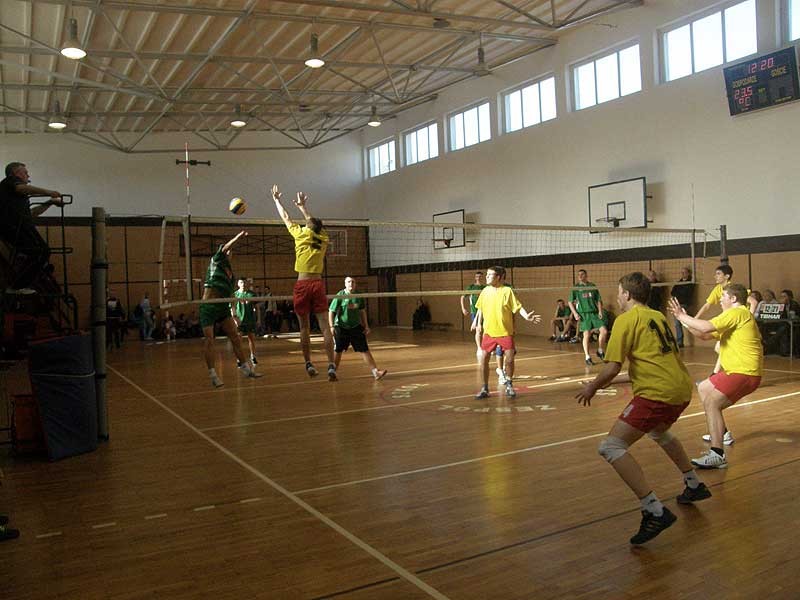 Najlepszych siatkarzy ma „Ogólniak”