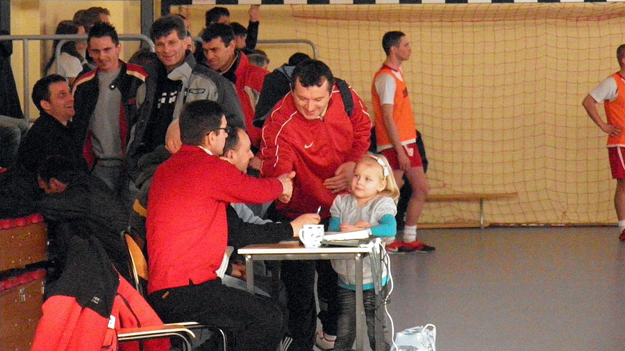 Liga Oldbojów: Policja pokonała Kronospan
