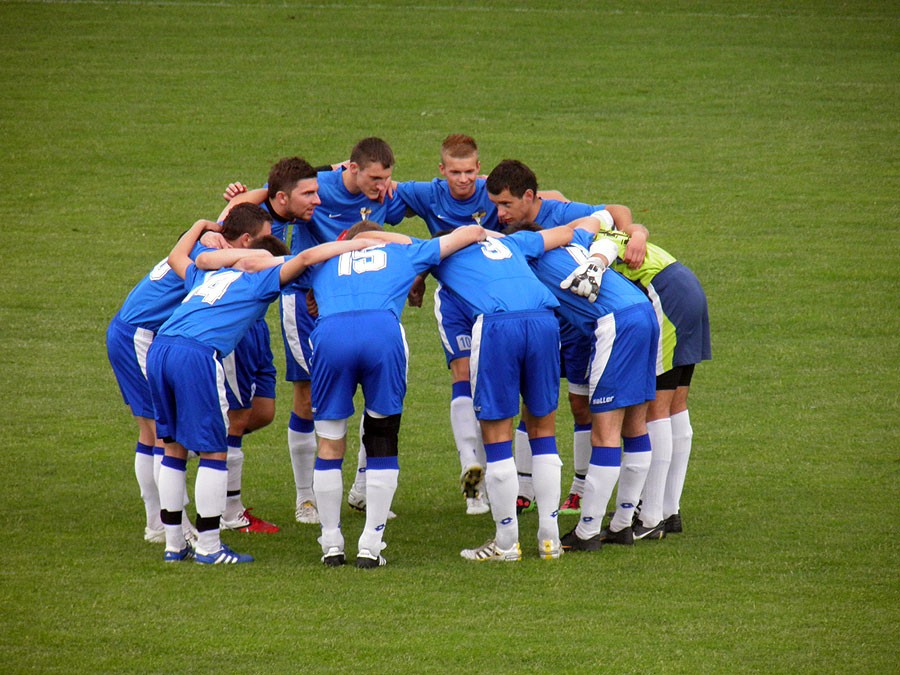 Koniec sezonu piłkarskiego 2010/2011