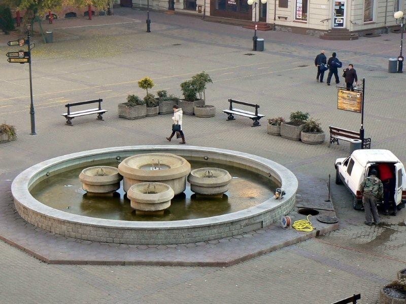 Fontanna zakończyła sezon – w lodzie