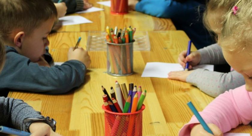 Kiedy żłobki i przedszkola będą otwarte? W Szczecinku wciąż większość zamknięta