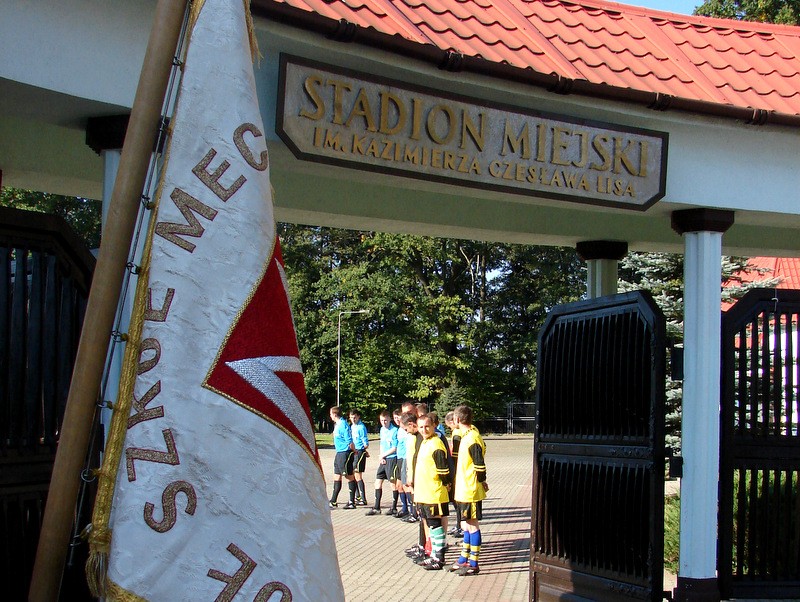 Stadion im. Kazimierza Czesława Lisa. Tablica już odsłonięta
