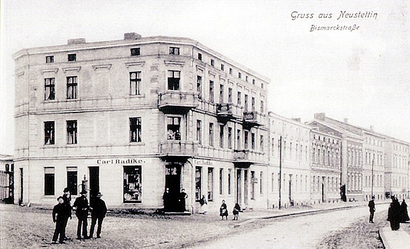 Stare miasto: Kamienica na rogu