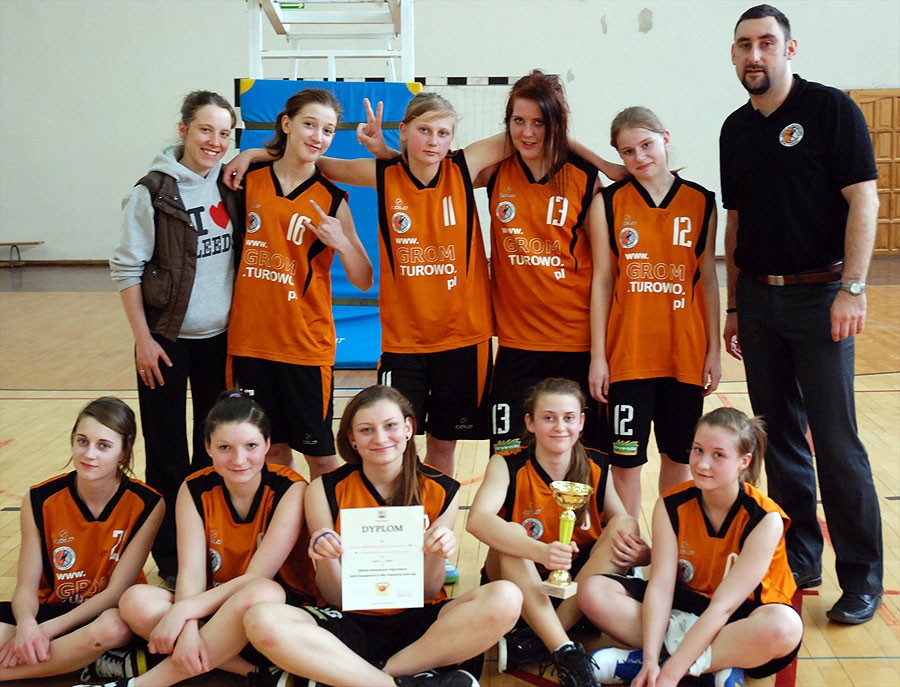 Koszykówka: Dziewczęta z Turowa zagrają w finale wojewódzkim  