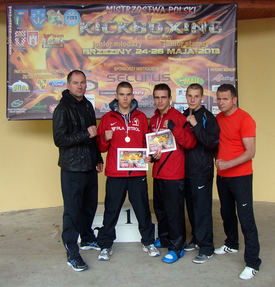 Dwa złote medale kickboxerów KSW