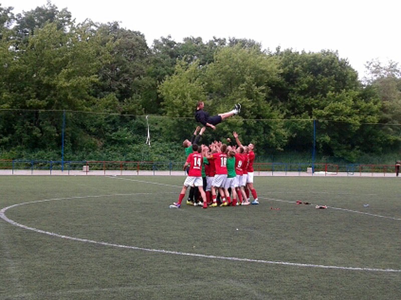 Historyczny awans juniorów starszych Akademii  