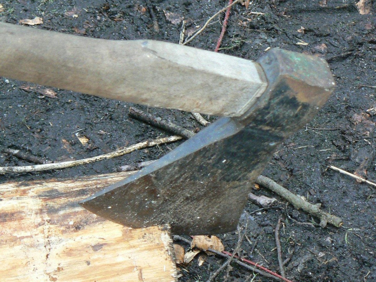 Bandyta z siekierą aresztowany na 3 miesiące