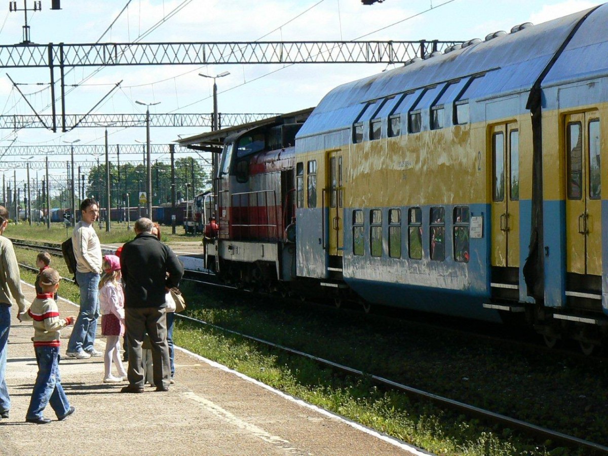 Do Słupska pociągiem i autobusem. Z powrotem też 