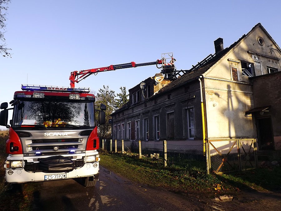 Pożar w Dzikach. Cztery rodziny bez dachu nad głową