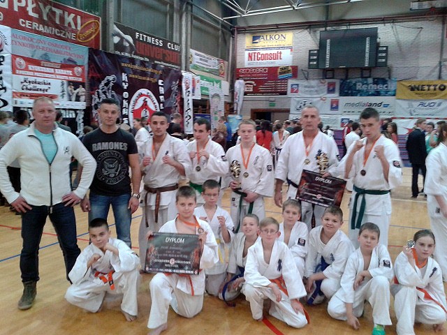 Udany start szczecineckich karateków w Szczecinie