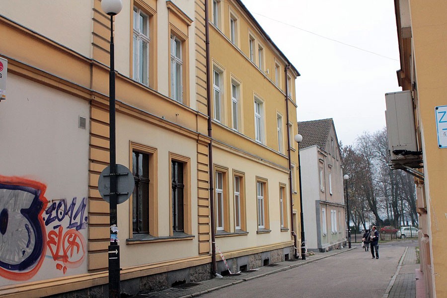 Co wybuchło przy Bohaterów Warszawy?