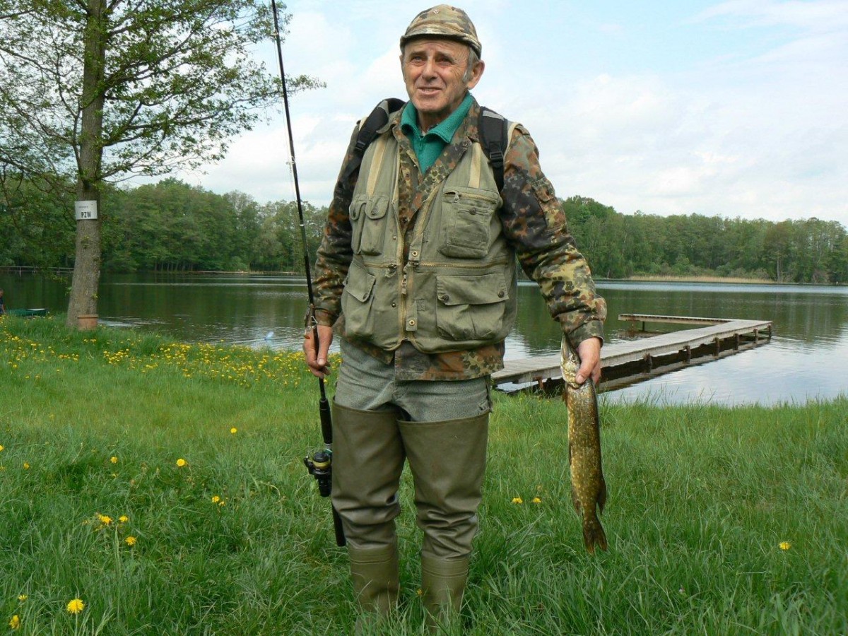 Z wędką i plecakiem. Ryby z Ciemina