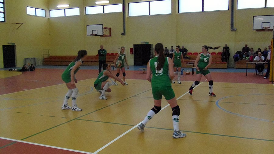 Wygrana juniorek MKS Gryf z OPP Kołobrzeg