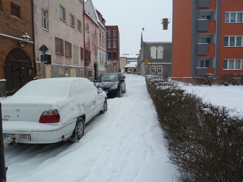 Chcesz mieć odśnieżone - parkuj gdzie indziej