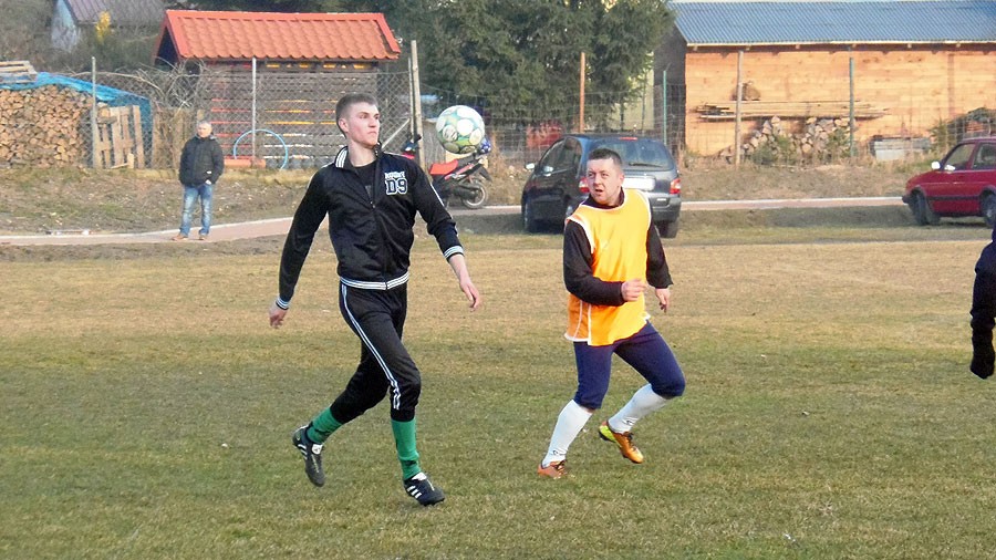 Sparingowe wygrane Wielimia i Błękitnych