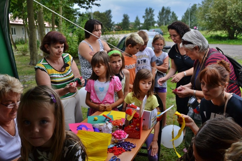 Pomagają innym