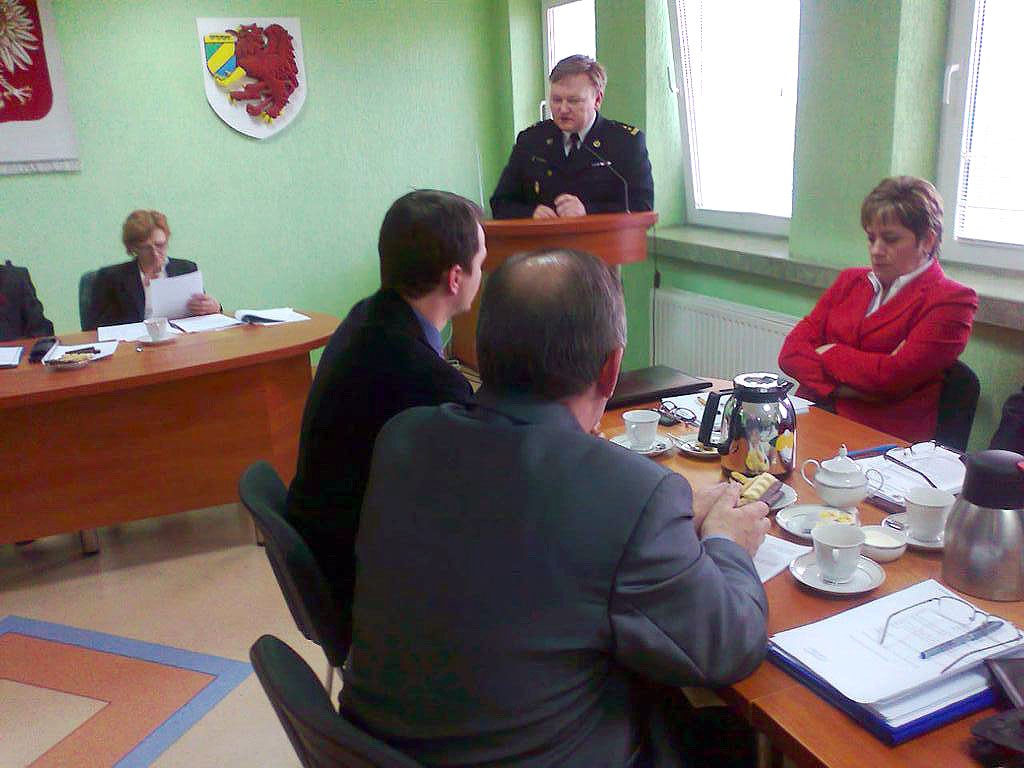 Wieś spokojna. A na gminnej sesji burzowo