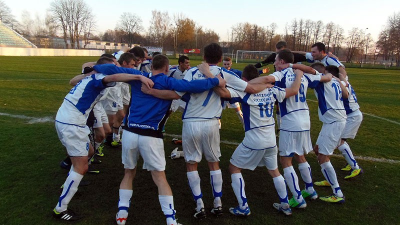  IV liga: Dwa karne Darzboru. Dwie czerwone Wielimia