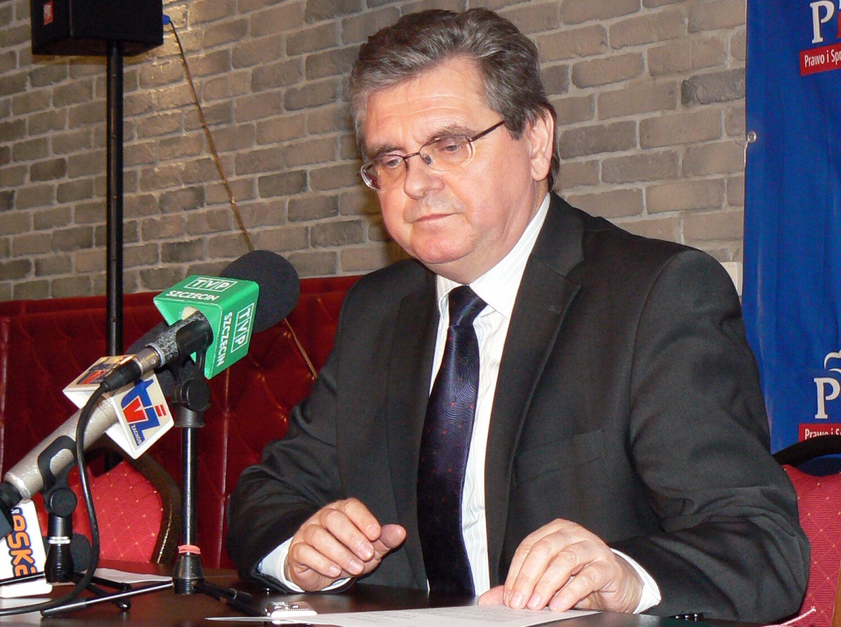Poseł podejrzewa, radzi i wnosi o kontrolę