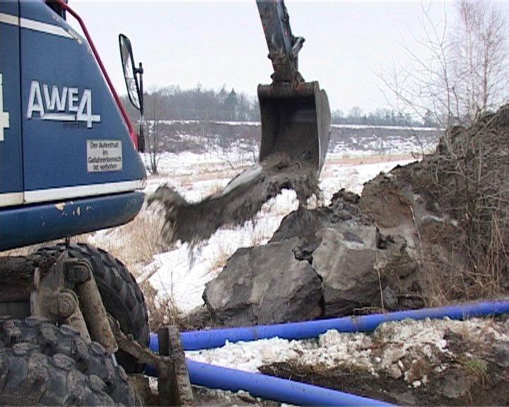 Pijany Grek i kierowca koparki, okrutne zabójstwo psa