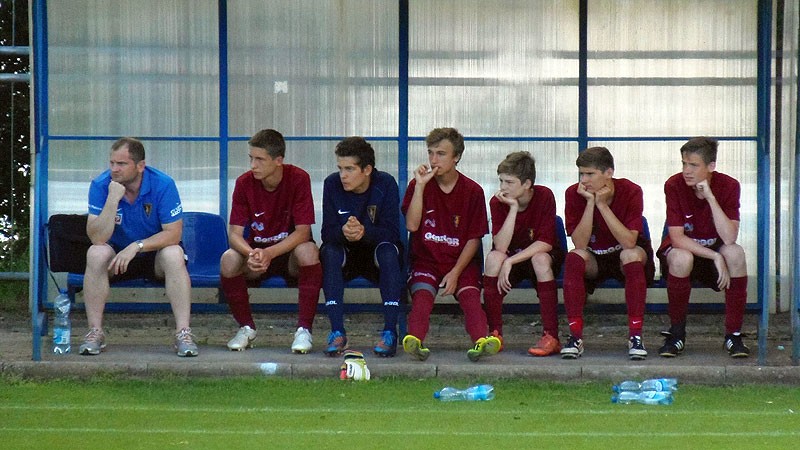 Nieudane zakończenie trampkarzy Akademii