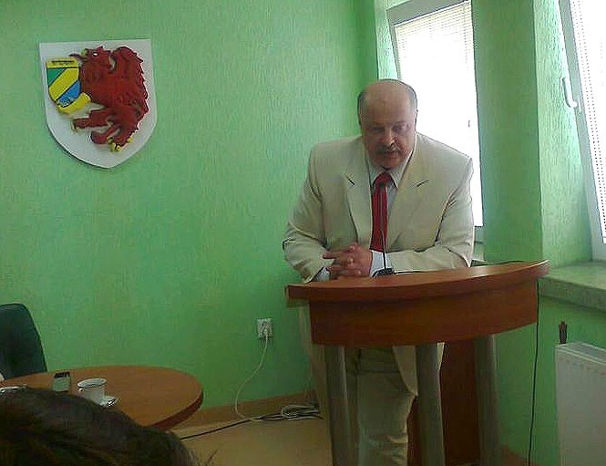 Wójt Janusz Babiński z absolutorium za 2013 r.