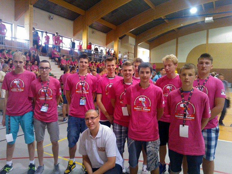 Emet Basket tuż za podium w Gnieźnie