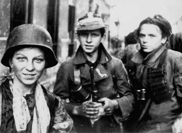 Harcerze uczczą pamięć powstańców warszawskich