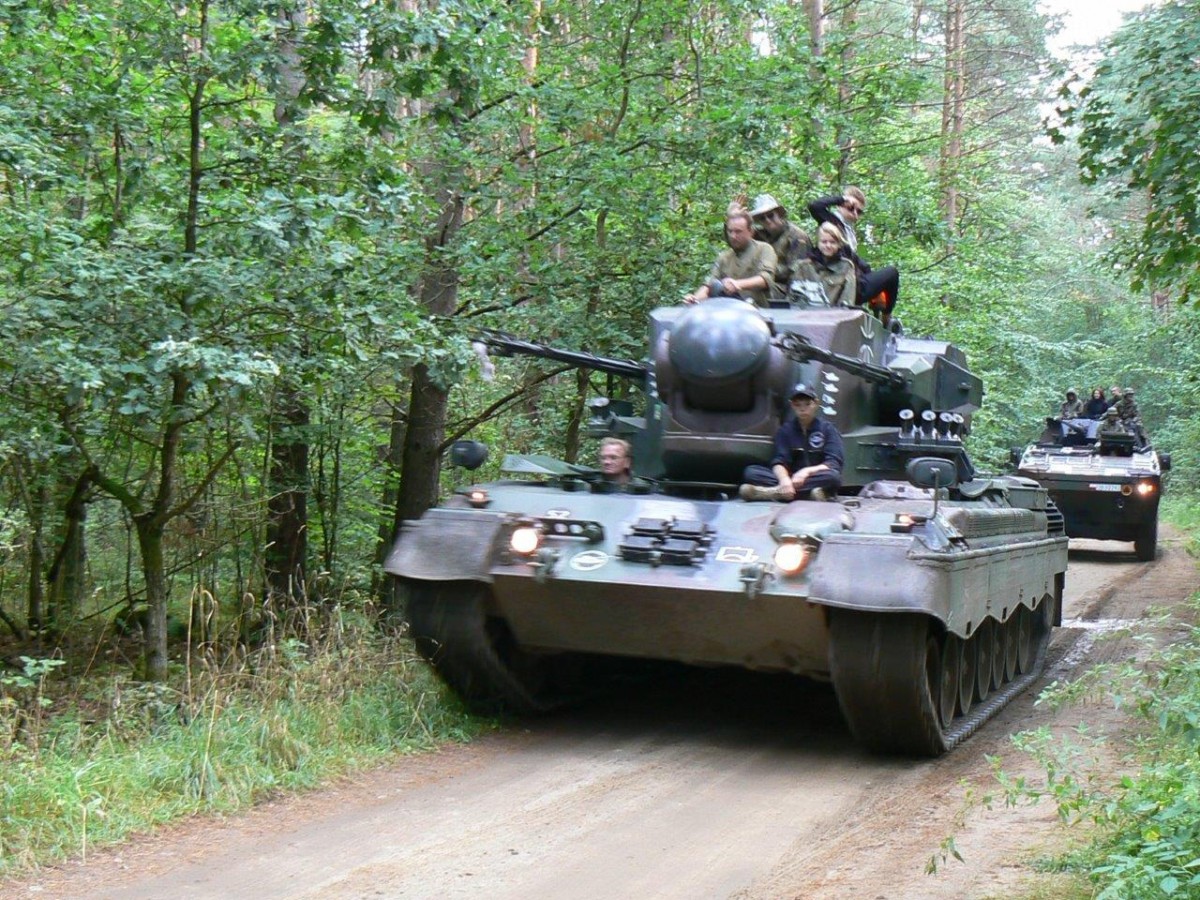Wojskowy weekend w Bornem Sulinowie (video)