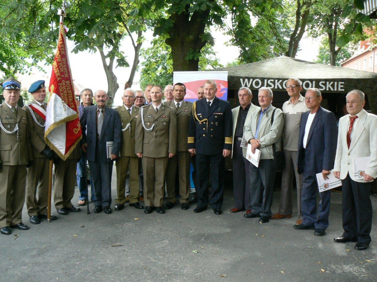 Żołnierze rezerwy awansowani. Uroczystość w WKU