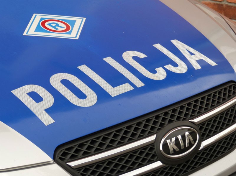 Ukradł komplet mebli z wystawy. Liczba tygodnia: 2,8 promila