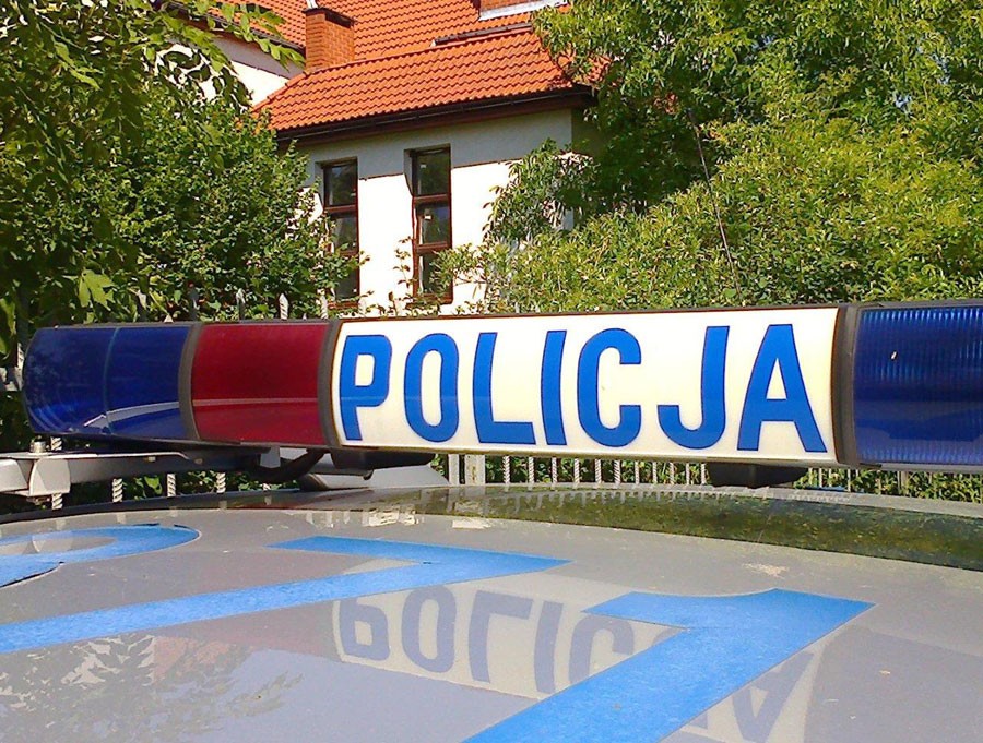 Żona ugodziła męża nożem. W nogę!