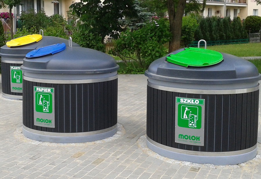Z potrzebującym podziel się... śmietnikiem